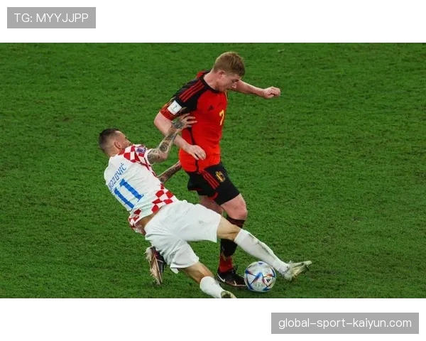 实时：布雷斯特凭借角球进攻，主场1-0领先图卢兹